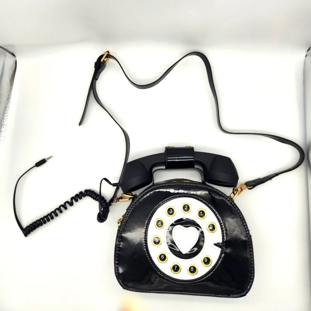 PHONE BAG *NWT* Black Patent. - Picture 1 of 4